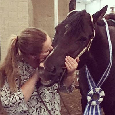 Darcy and Vino share a sweet moment after his Senior Western Pleasure win with Karen Hornick. He is truly a legend and there never will be another like him.
